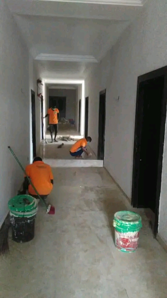 Industrial deep cleaning operations